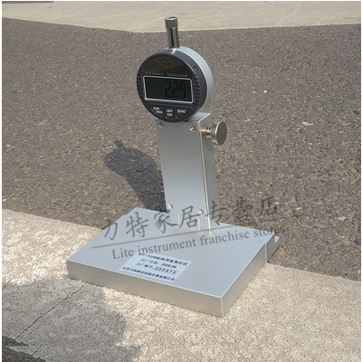 Thiết bị đo chiều dày sơn kẻ đường