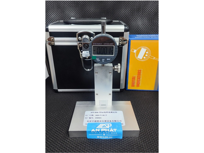 Thiết bị đo chiều dày sơn kẻ đường