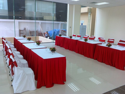 Cho thuê bàn ghế tại Quận 4 - Thuê bàn ghế giá rẻ Quận 4, HCM