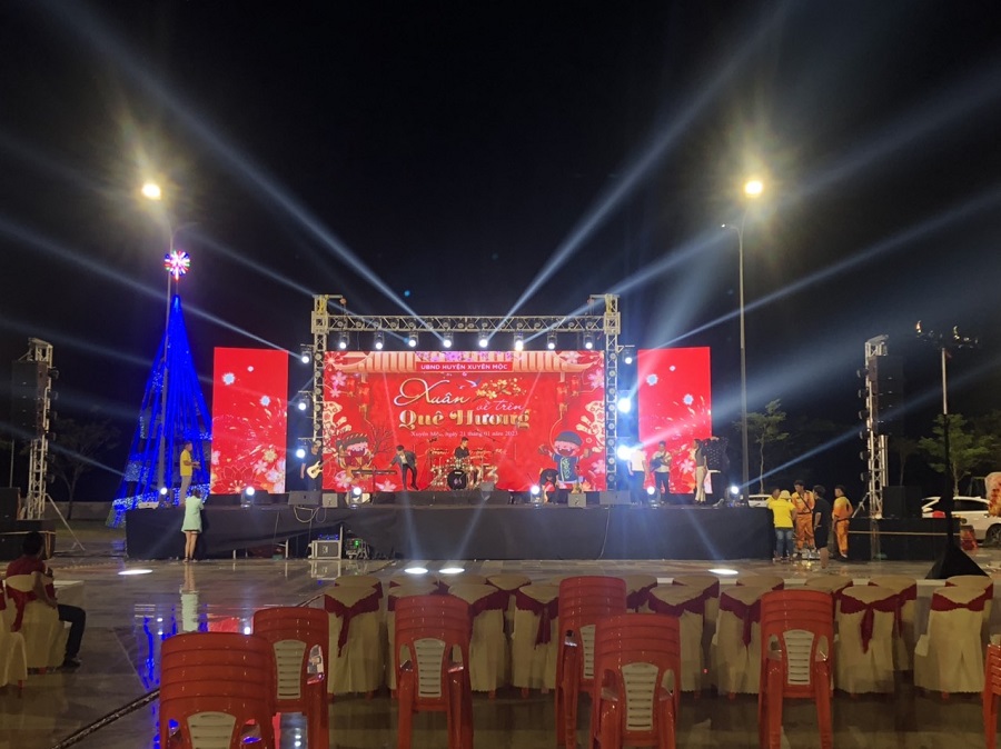 Cho Thuê Màn Hình Led Sân Khấu Ngoài Trời Đêm Giao Thừa 2023