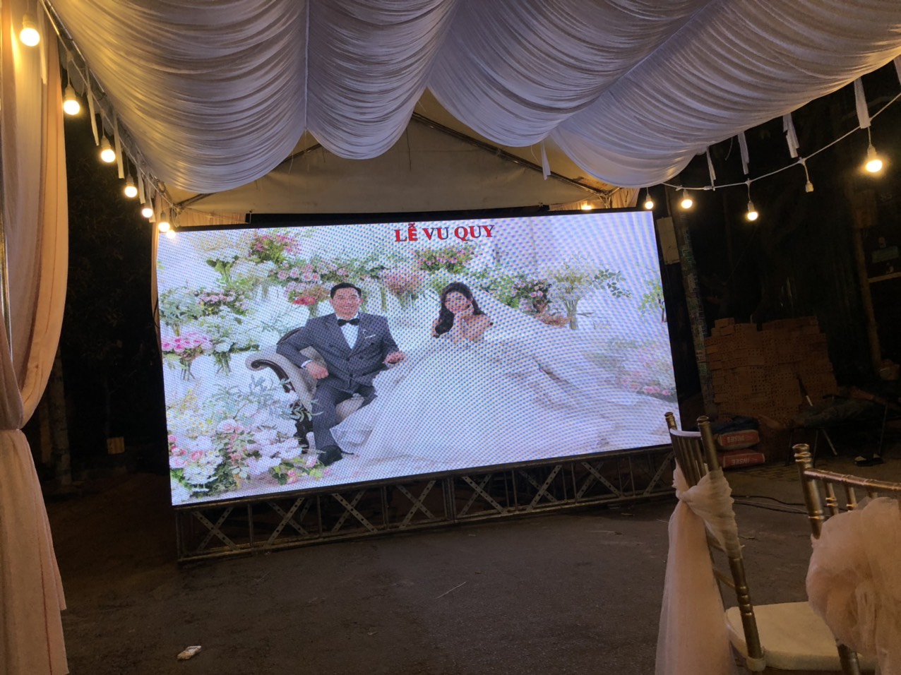 Cho thuê màn hình led tổ chức đám cưới