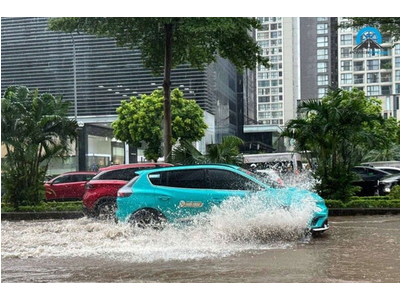 Chủ xe VinFast nơi bão được hỗ trợ tiền bảo hiểm, kiểm tra xe miễn phí