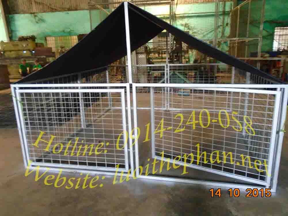 Chuồng chó lưới thép 2.4x2.4x0.9m (DxRxC) không bạt che