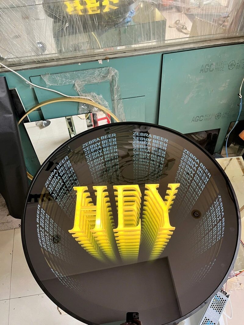Hình ảnh thực tế Sản Xuất logo Gương Vô Cực Theo Yêu Cầu