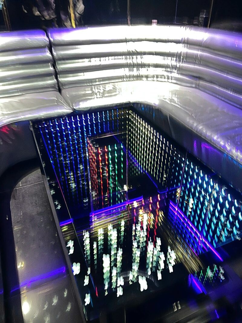 Sản Xuất Gương Vô Cực Theo Yêu Cầu – Citybuilding