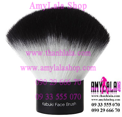 Cọ lùn Studio Kabuki Face Brush (Made in USA) - 0933555070 - 0902966670 - www.amylalashop.com -