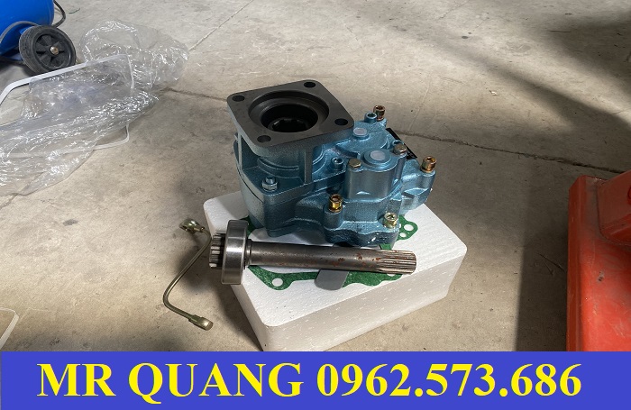 Cóc trích lực xe Howo