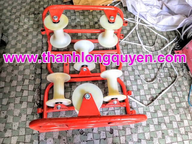 Con lăn kéo cáp điện kéo cáp góc hhhl-iii