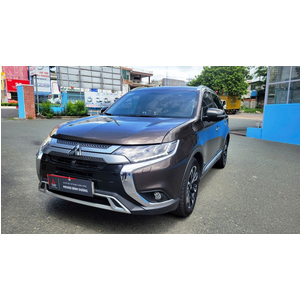 Mitsubishi Outlander Premium đã qua sử dụng