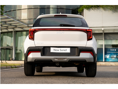 Kia New Sonet 1.5L AT