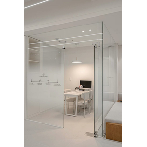 Thi Công Cửa Thủy Lực Giá Rẻ Tại TP.HCM, Hà Nội
