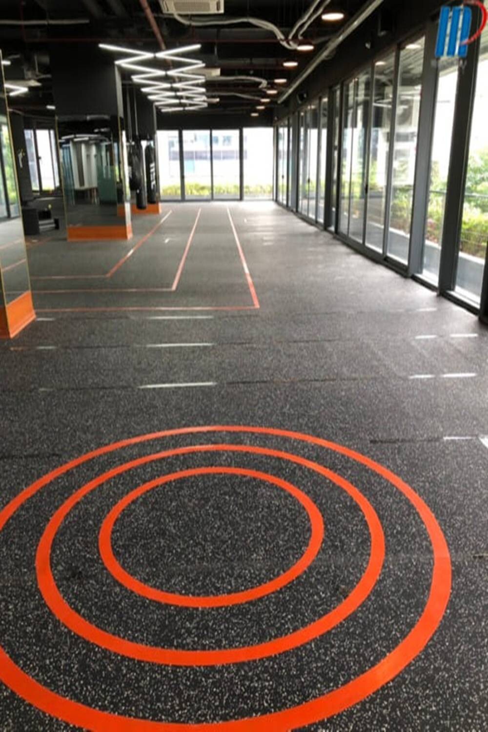 Thảm cuộn cao su phòng Gym KT 1mx10m bề mặt thảm EPDM PN-RUBBER P001