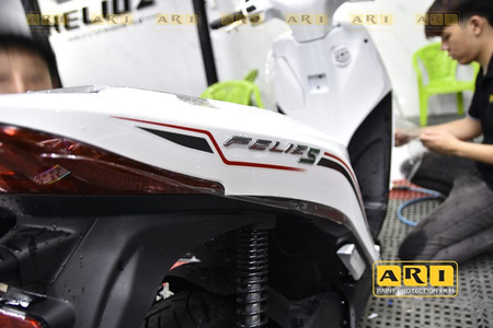 Dán keo trong 3 lớp - Giải pháp bảo vệ sơn xe máy, ô tô hiệu quả