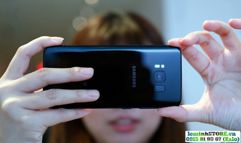 khuyết điểm Samsung Galaxy S8 và S8 Plus 