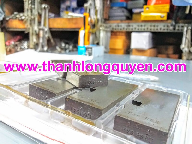 Dao tiện ren ống inox máy rex 34mm 42mm 49mm 60mm hiệu unir
