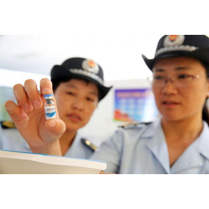 Đau đầu với vắc-xin giả, thuốc chứa độc chất từ Trung Quốc