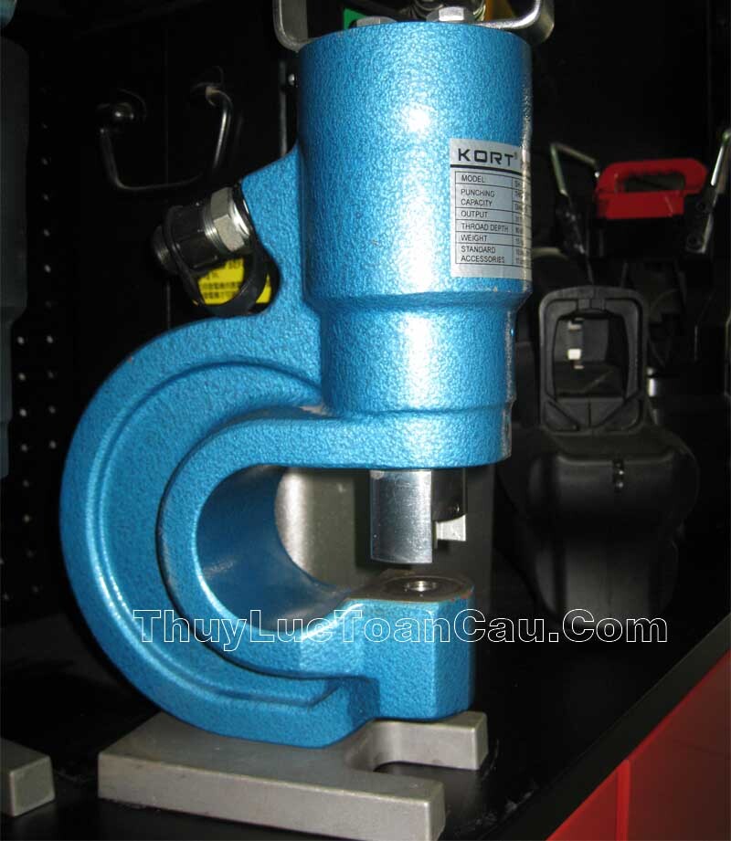 Đầu Máy đột lỗ thủy lực SH-70 của hãng KORT -  Ảnh cận cảnh sản phẩm