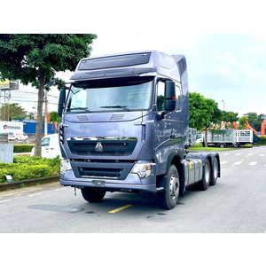 ĐẦU KÉO SINOTRUK HOWO T7H 440PS ĐỘNG CƠ MAN NHẬP KHẨU