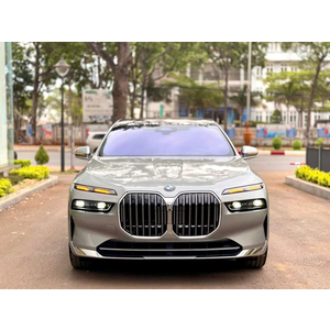 BMW 735i Pure Excellence