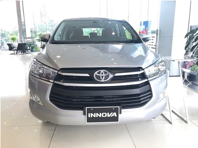 Toyota Innova 2.0 G