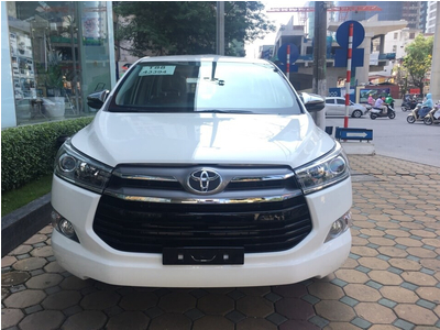 Toyota Innova 2.0 V