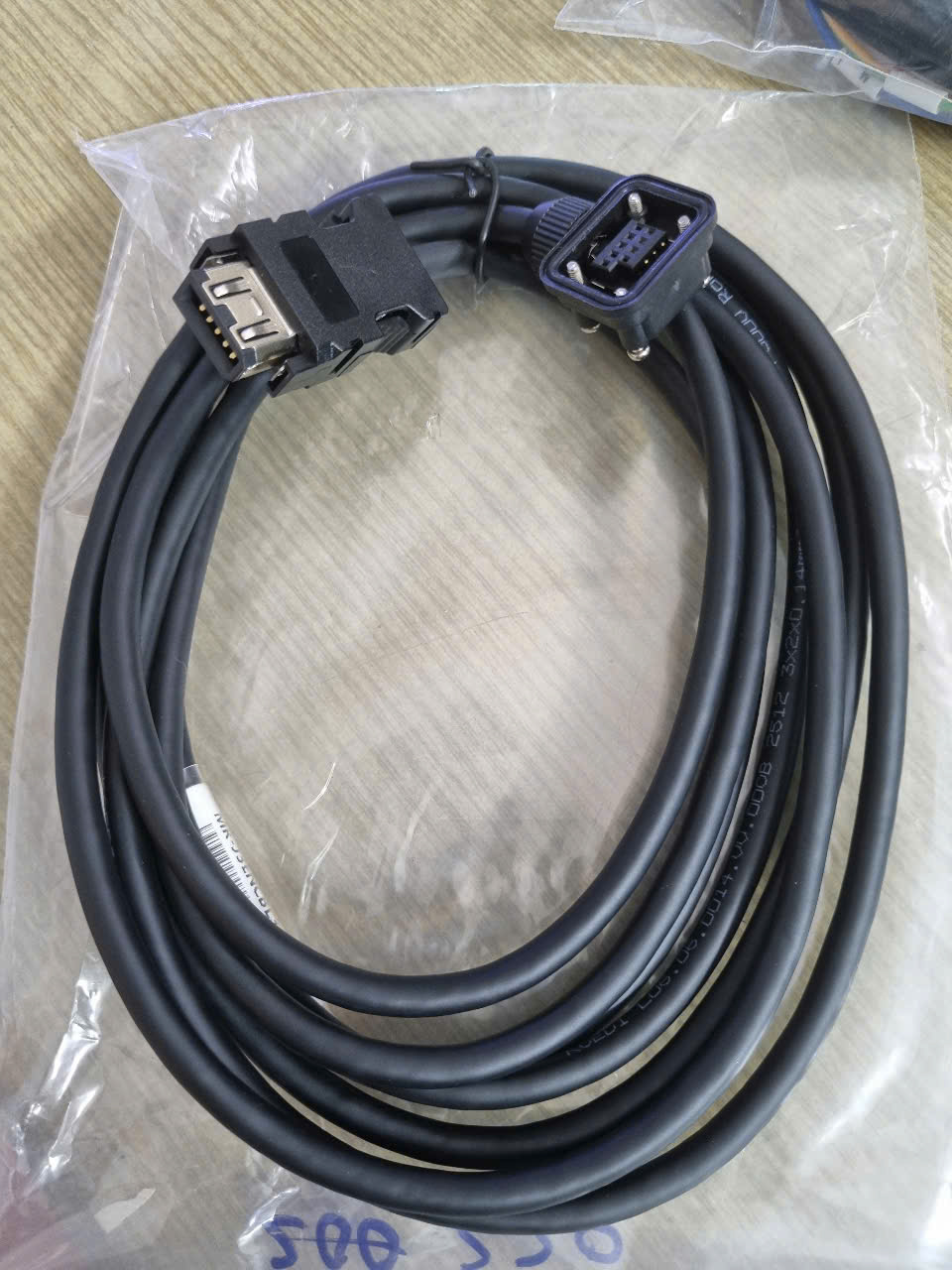 Dây Cáp Encoder J3 ,J4,JE,JN Dài 3m MR-J3ENCBL3M-A1-L