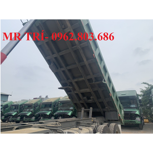 Xe ben howo 4 chân thùng vuông bản đặc biệt 2 ghế hơi