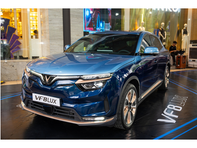 VF8 Plus -GIÁ LĂN BÁNH - ĐÃ BAO GỒM PIN