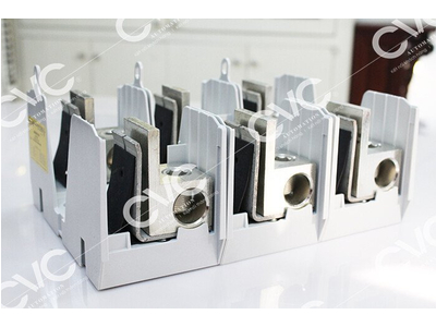 ĐẾ CẦU CHÌ BUSSMANN JM60400-3CR