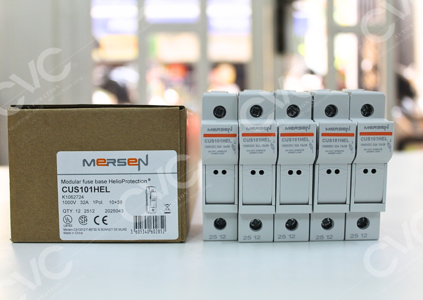 ĐẾ CẦU CHÌ MERSEN Đế cầu chì 10x38mm 1000VDC 32A CUS101HEL