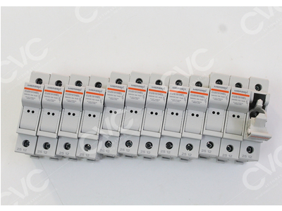 ĐẾ CẦU CHÌ MERSEN Đế cầu chì 10x38mm 1000VDC 32A CUS101HEL