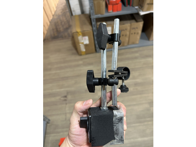 Đế từ gá đồng hồ so