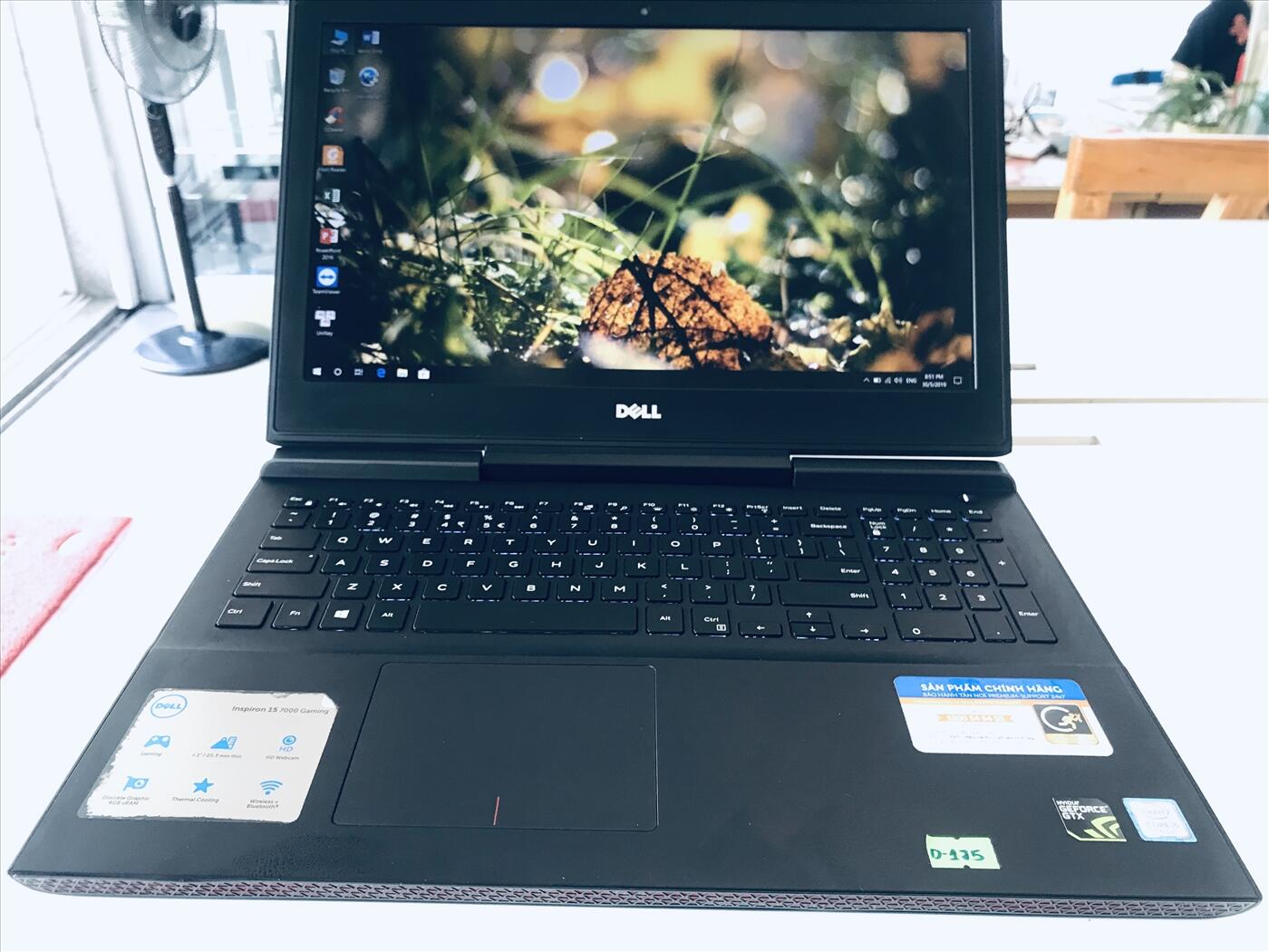 Dell Inspiron 7567 i5-7300HQ 2.5GHz---Ram 4G / HDD 1TB /15.6