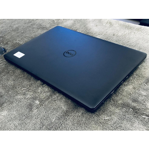 Dell Vostro 3580 i7 - 8565U || RAM 8G / SSD 256G || R520 WIN 10