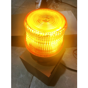 ĐÈN CẢNH BÁO TRÊN XE NÂNG HOẠT ĐỘNG