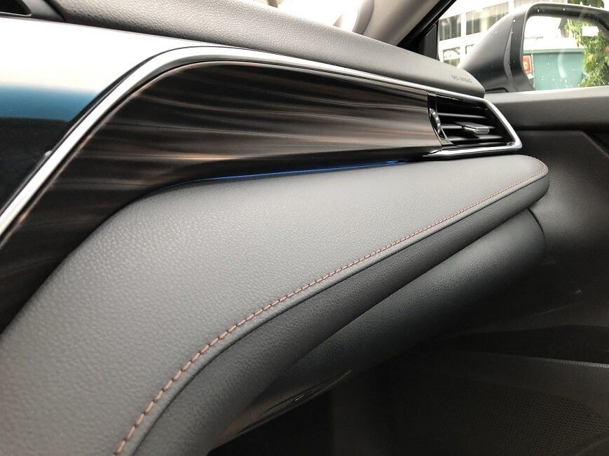 Đèn nội thất xe Camry 2.5 Q