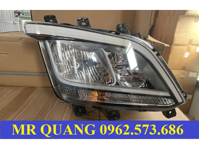 Đèn pha xe Hyundai Xcient