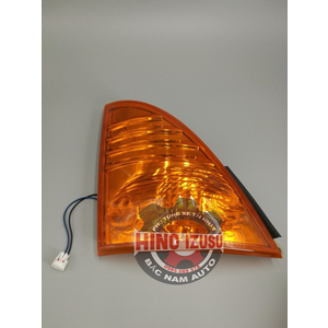 ĐÈN XY NHAN TRƯỚC XE TẢI HINO 500 FG 8 TẤN