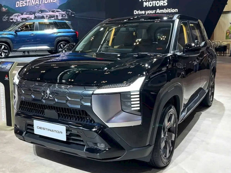 Mitsubishi Destinator Premium