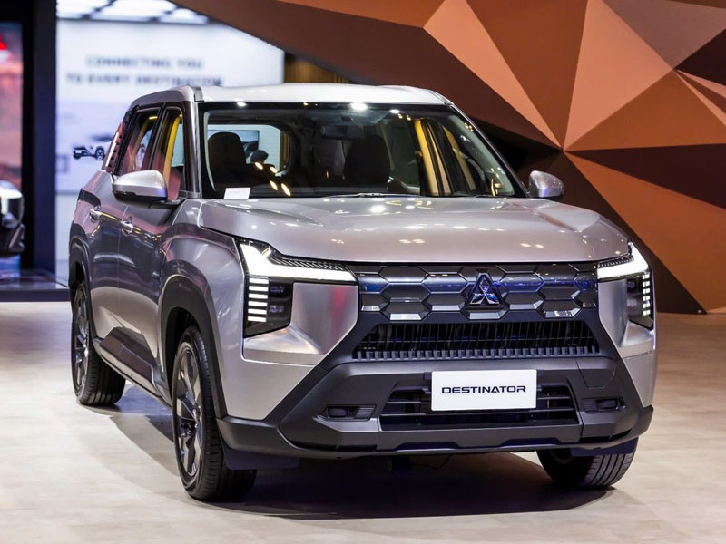 Mitsubishi Destinator Ultimate