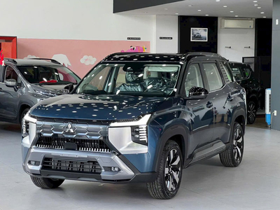 Mitsubishi Destinator Ultimate