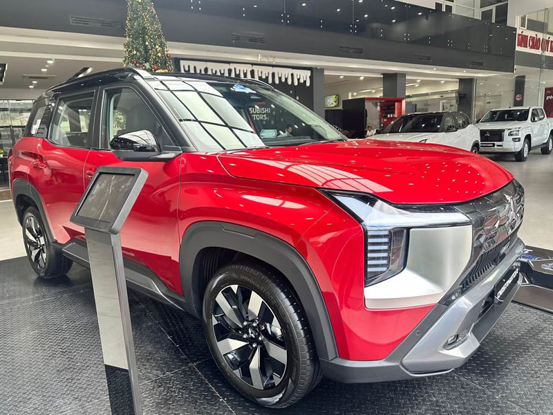 Mitsubishi Destinator Premium