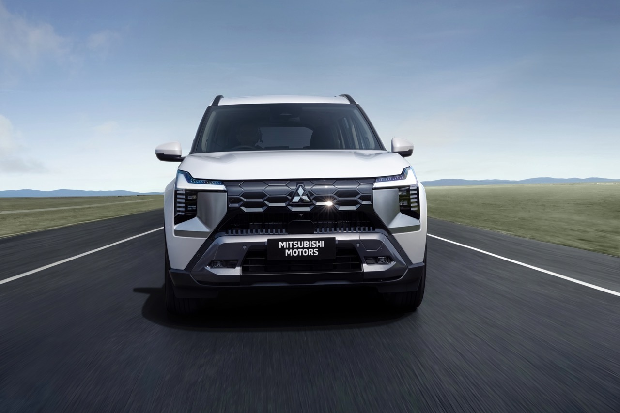 Mitsubishi Destinator