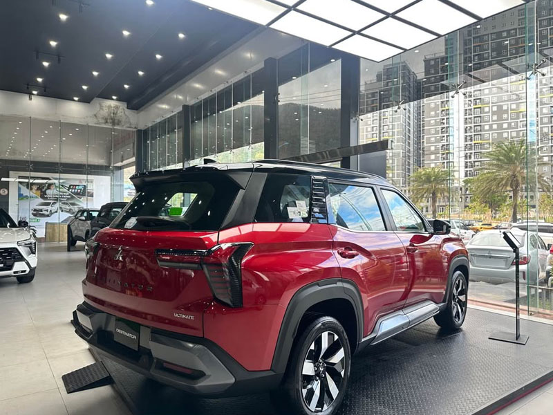 Mitsubishi Destinator Ultimate