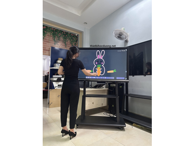 Cho Thuê Màn Hình Tivi Cảm Ứng, tương tác