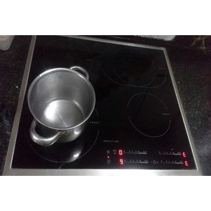 Dịch vụ sửa bếp từ Electrolux ở vinh nghệ an, rẻ