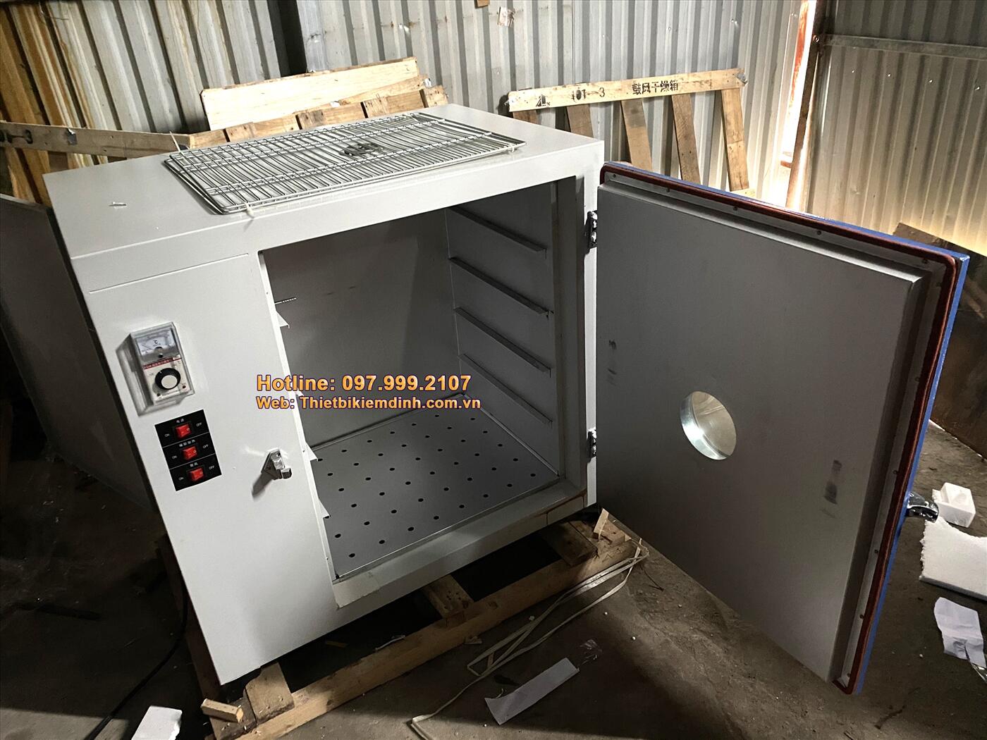 hình ảnh tủ sấy mẫu thí nghiệm