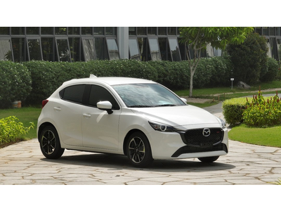 New Mazda 2 1.5 Sport Luxury
