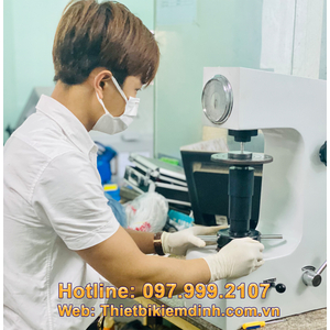 Máy đo độ cứng kim loại