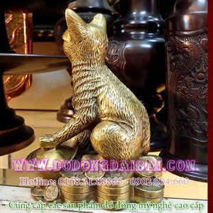 Tượng mèo đồng cao 20cm ngồi trên tiền vàng